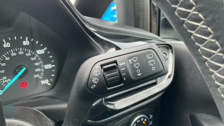 Ford Fiesta 1.0 EcoBoost Zetec 5dr Petrol Hatchback